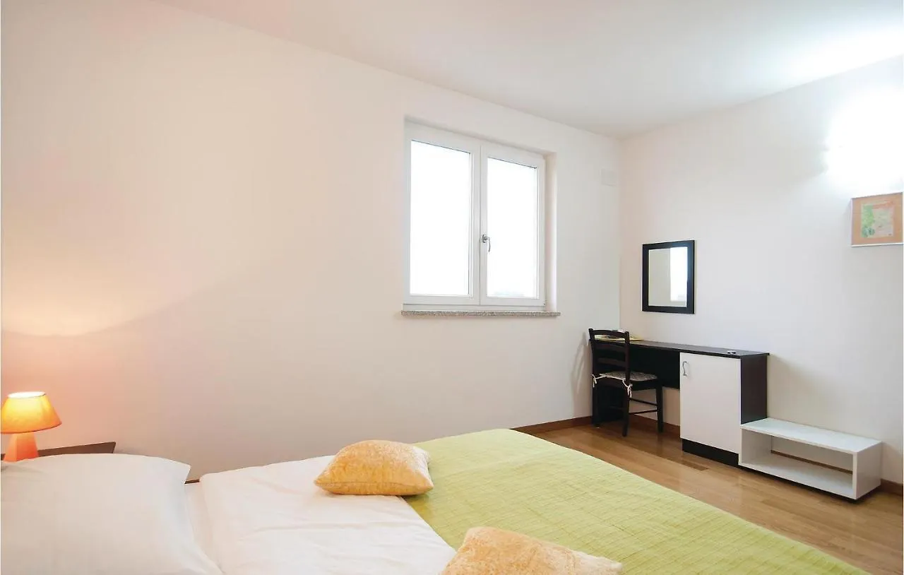 Stunning Apartment In Rovinj With 1 Bedrooms And Internet